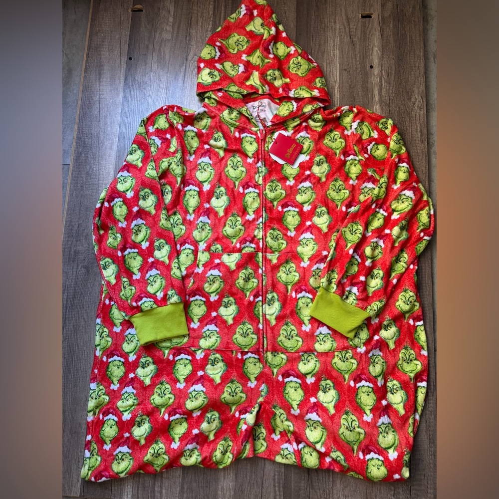 PoshPeanut Grinch Hoodie Pacii NWT Womens XXL